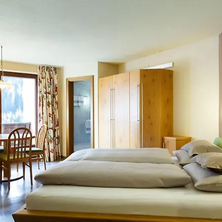 Alojamento de Acomodação e Pequeno-almoço Haus Am Fang Sankt Anton am Arlberg